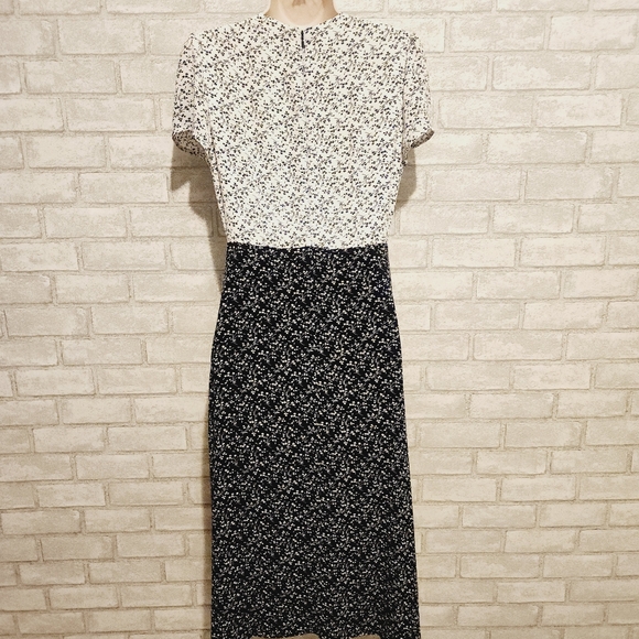 Cece Flirty Summer Dress - Picture 7 of 9